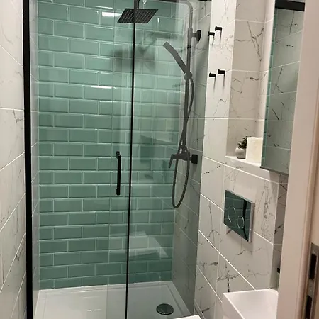 Good Apartament Wola Apartament 1 Pokojowy Z Aneksem * Варшава