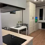 Good Apartament Wola Apartament 1 Pokojowy Z Aneksem Otel Varşova